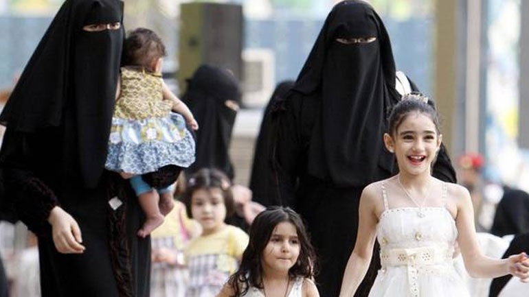 Οι Σαουδάραβες δεν πληρώνουν προίκα – Αντιδρούν οι ανύπαντρες γυναίκες